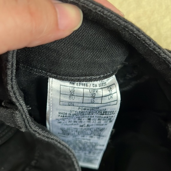 EUC guess Jean shorts - Picture 4 of 4